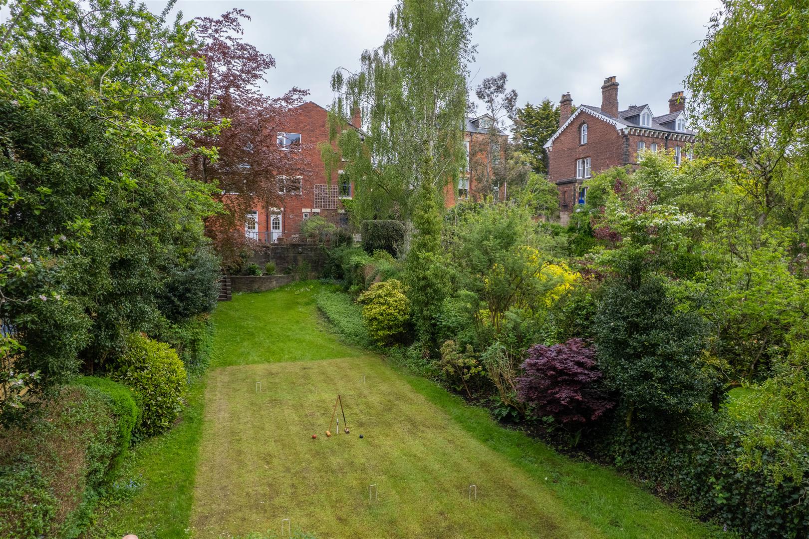4 bed property in Lower Bank Road, Preston